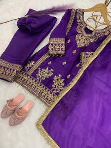 Conjunto de Salwar Kameez Morado Bordado para Niñas con Dupatta, Traje Tradicional Indio Pakistaní para Bodas, Diwali y Fiestas - Product Image 5