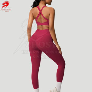 Service OEM : Ensemble de yoga élégant 3 pièces, conçu avec un tissu extensible doux pour les séances d'entraînement et les tenues décontractées - Product Image 5