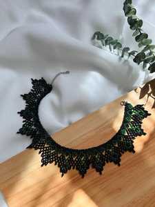 Collier UO en perles noires magnifiquement brodé à la main avec des perles de verre de haute qualité, idéal pour les tenues traditionnelles et les robes de soirée - Product Image 6