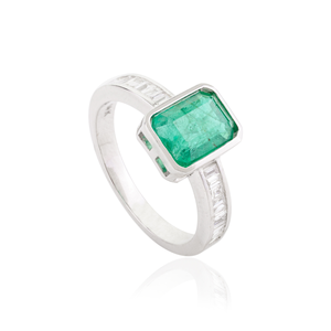 14K Solid Gold Men's Baguette Diamond Emerald Solitaire Ring - Product Image 5