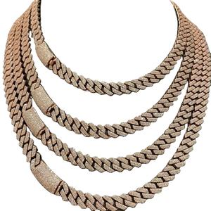 Cadena cubana de plata de ley moissanita de forma redonda blanca Cadena de hip hop personalizada Regalo para ella - Product Image 1