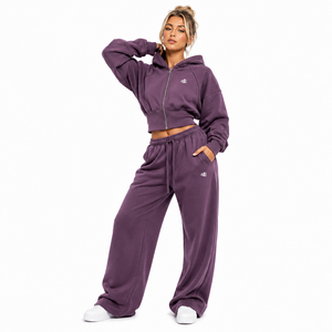 Ensemble de sweats à capuche zippés courts en polaire premium pour femmes et pantalons de survêtement à jambes larges, broderie de logo personnalisée, vente en gros, fournisseur OEM de streetwear - Product Image 1