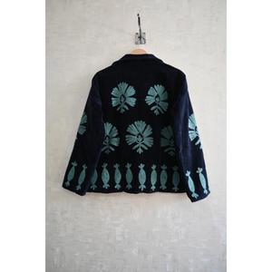 Chaqueta de Invierno Étnica Vintage para Mujer, Bordada a Mano, Tejida y Transpirable, de Terciopelo Bohemio con Estampado Floral, Cuello Alto Hecho a Mano - Product Image 4