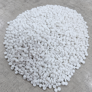 Mejor Precio, Superventas: Carbonato de Calcio en Gránulos (Masterbatch) en Formato Blanco Natural, Materia Prima para Bidones - Product Image 1