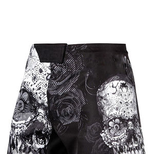 Pantalones Cortos de MMA para Hombre de la Mejor Calidad en Oferta, con Logotipo Personalizado y Estilo Urbano, Diseño Sólido Sublimado para Entrenamiento - Product Image 6