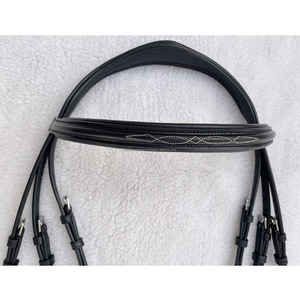 Brida de caballo de evento inglés de dos tonos de alta calidad, cuero cosido elegante, Hardware de acero inoxidable a juego, producto ecuestre - Product Image 2