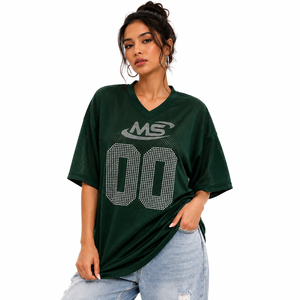 เสื้อฟุตบอลตาข่ายแบบสั่งทำทรงหลวม คอวี แขนสั้น ประดับเพชร หมายเลขสตรีทแวร์ เสื้อขายส่งจำนวนมาก จัดหาสินค้า B2B แฟชั่น - Product Image 1