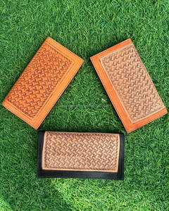 Nuevas carteras plegables de cuero hechas a mano reales, carteras diseñadas para mujeres, carteras elegantes únicas de cuero con herramientas de Venta caliente - Product Image 5