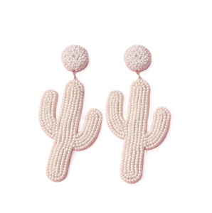 Boucles d'oreilles élégantes faites à la main, brodées de perles, pour soirée, tendance, en perles de rocaille, pour femme, été - Product Image 1