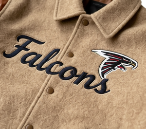 Vestes universitaires unisexes en cuir et laine, fabriquées en usine, services OEM, coupe classique, style streetwear, chaudes pour l'hiver, avec lettres brodées, pour hommes et femmes. - Product Image 6