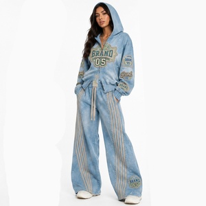 Ensemble de survêtement deux pièces personnalisé à capuche pour femmes et hommes, style streetwear décontracté, sweat à capuche court zippé et pantalon large unisexe - Product Image 6
