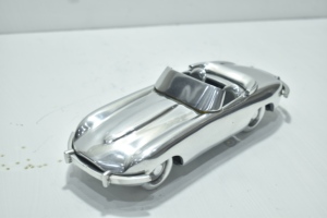 Wholesale Supply Modern Style Silver-Plated Sports Car Metal <b>Model</b> for Business Gift and Home Decoration Available for Sale - Product Image 4