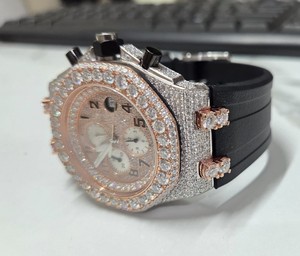 Custom Quartz <b>Watches</b> Luxury Diamond Paved Bezel Dial Chronograph Analog <b>Watch</b> Unisex <b>Black</b> Rubber Strap - Product Image 2