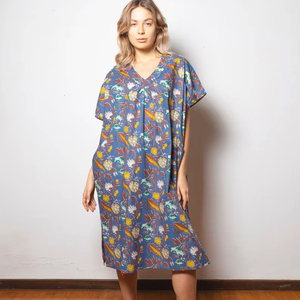 Vestido Kaftan de Algodón Azul con Estampado a Mano, Diseño Floral Blanco y Amarillo, Moda de Verano - Product Image 1