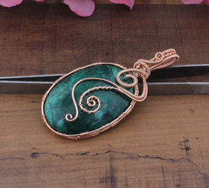 จี้เพทายชุบแพลตตินัมแบบไม่ซ้ำใคร สร้อยคอทำมือสไตล์วินเทจ ลวดเงินพันรอบ พร้อมคุณสมบัติบำบัดตามธรรมชาติ เครื่องประดับสไตล์โบโฮ ของขวัญ - Product Image 3