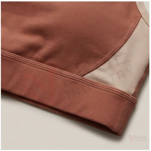 Conjunto de yoga sin costuras para mujer, 2 piezas: top corto y leggings de cintura alta, malla marrón con bloques de color, espalda cruzada y cuello cuadrado - Product Image 5