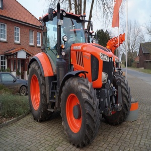 Tracteur Kubota M7131, machine agricole puissante, idéal pour les grands champs, les travaux lourds et une productivité maximale toute saison. - Product Image 1