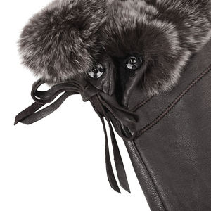 Gants en cuir pour femmes avec doublure en fausse fourrure, chauds pour l'hiver, longueur poignet, pour usage extérieur, style uni - Product Image 4