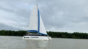 Yate de vela deportivo de 44 pies, fabricado a medida |   Visita a la Fábrica y Experiencia de Viaje de Lujo - Product Image 2