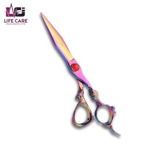 กรรไกรตัดผมมืออาชีพ หลายสี คุณภาพเยี่ยม ด้ามจับลายมังกร กรรไกรตัดผมญี่ปุ่น ผลิตโดย Life Care Ins - Product Image 1