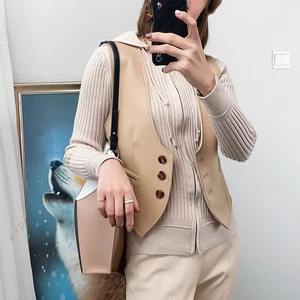 Gilet en cuir véritable pour femme, imperméable, élégant, décontracté, de haute qualité, idéal pour l'été et le printemps – Vente en gros - Product Image 6