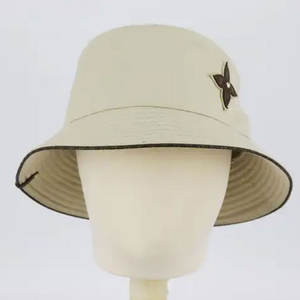 Chapeaux Bob Unisexe Réversibles Personnalisables à Marque Privée, Pliables, Couleur Noire, avec Logo Personnalisé – Prix Abordable - Product Image 1