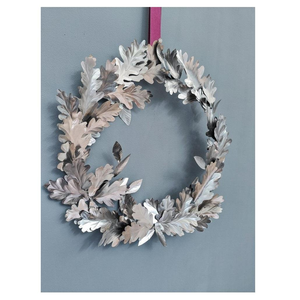 Christmas Decoration <b>Wreath</b> for Christmas Wall and Room Decoration in Round Shape Iron Metal - Product Image 6