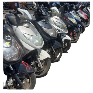 Ventes chaudes de scooters à essence d'occasion Kymco 100cc/125cc/150cc Yamaha en provenance de Taïwan - Product Image 1