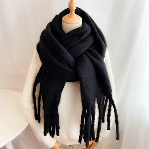 Écharpe longue pour femme automne/hiver, nouvelle couleur unie, chaude, épaisse, douce, confortable, style uni, polyester, isolation thermique - Product Image 1
