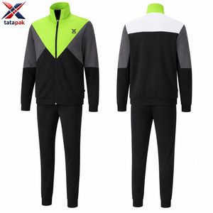 Chándal Deportivo Personalizado de Poliéster Transpirable Interlock con Cremallera Completa y Bolsillos Laterales, Chaqueta Deportiva, Proveedor Mayorista - Product Image 3