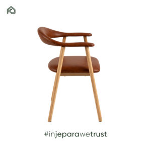 Chaises de restaurant modernes à dossier haut en bois avec coussin moelleux - Mobilier commercial durable fabriqué en Indonésie - Riko - Product Image 3