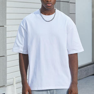 T-shirt basique pour homme de haute qualité, 100% coton, couleur unie, coupe régulière, grande taille, logo personnalisé, séchage rapide, respirant - Product Image 4