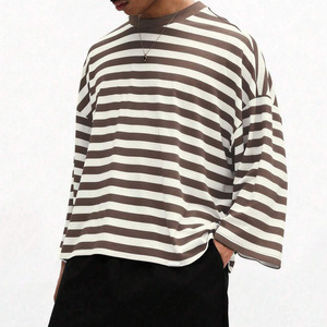 เสื้อยืดแขนยาวลายทางผู้ชายไซส์ใหญ่สำหรับฤดูร้อน คอกลม ผ้าถัก สไตล์ลำลอง ไซส์พลัส สีน้ำตาลขาว ลายพิมพ์ เสื้อยืดผู้ชาย - Product Image 1