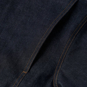 Veste en jean bleu foncé pour homme avec col marron, fermeture à boutons, poches poitrine, style workwear, coupe classique, pour l'automne - Product Image 6