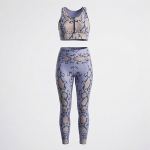 Ensembles de yoga et de fitness tendance : pantalon imprimé par sublimation et soutien-gorge de sport – Tenue d'entraînement pour la gym et l'exercice - Product Image 1