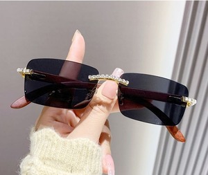 Best Quality Diamond Sunglasses Rimless Rectangle Statement <b>Eyewear</b> for Men Women Fashion Parties and Events For Sale - Product Image 3
