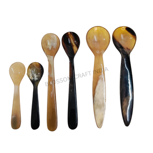 Cuchara de cuerno de búfalo artesanal y cuchara de cuerno de sopa de vaca y cuchara de cuerno de cubiertos para comer y desayuno - Product Image 1