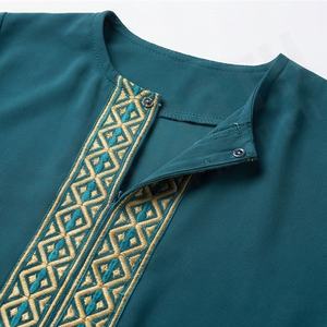 Robe de prière personnalisée de qualité supérieure, couleur au choix, abayas deux pièces pour femmes musulmanes, broderie modeste, écologique et respirante - Product Image 4