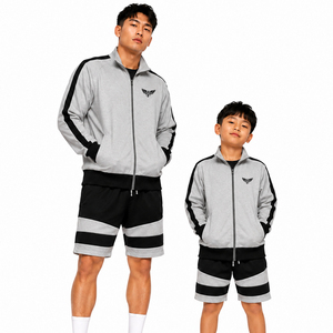 ชุดกางเกงขาสั้นและเสื้อแจ็คเก็ตสีน้ำเงินขาว โพลีเอสเตอร์ 100% สำหรับเล่นกีฬา แห้งเร็ว เหมาะสำหรับผู้ชายและผู้หญิง - Product Image 4
