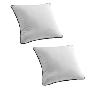 Set di 2 cuscini decorativi quadrati bianchi da 45x45 cm, morbidi e resistenti, in fibra di poliestere, alternativa alla piuma, per camera da letto - Product Image 1