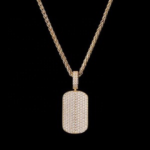 Pendentif en Moissanite de Qualité Supérieure avec Chaîne en Argent Sterling, Bijoux Classiques de Créateur pour Femme, Fournisseur en Gros Quotidien - Product Image 1