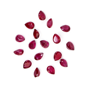 Rubíes naturales de Bangkok calibrados en forma de pera de 4x5 mm, piedra preciosa de rubí facetada natural suelta para la fabricación de joyas, lista para usar. - Product Image 3