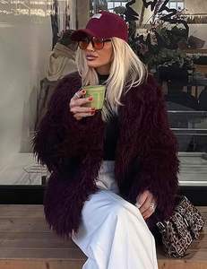 Abrigo de Piel de Zorro Hecho a Mano en Europa para Mujer, Chaqueta Larga de Invierno con Mangas Largas, Chaqueta Gruesa de Lujo Natural - Product Image 1