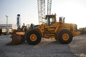 รถตักล้อยางดีเซล Volvo L220F พร้อมชิ้นส่วนไฮดรอลิก HYDAC มอเตอร์ควบคุมด้วย PLC และตลับลูกปืนเพื่อประสิทธิภาพสูง - Product Image 6
