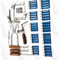 Ensemble de 58 instruments de chirurgie cervicale Caspar de qualité supérieure avec lames en titane pour la neurochirurgie et l'orthopédie de la colonne vertébrale, livré avec boîte