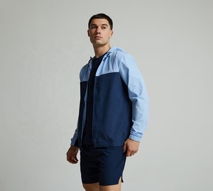 Conjunto Deportivo para Hombre con Capucha y Bloques de Color, Chaqueta Cortavientos Impermeable y Transpirable, 100% Poliéster, Ropa Deportiva para Verano y Actividades al Aire Libre - Product Image 3