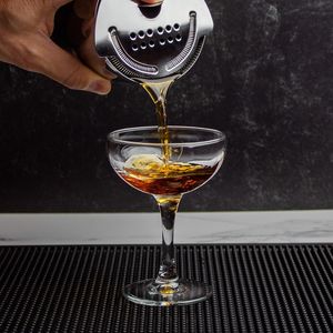 Colino Professionale per Cocktail in Acciaio Inox 14,6 cm x 9,8 cm x 3,2 cm per Bar Domestici e Shaker da Barman - Product Image 1