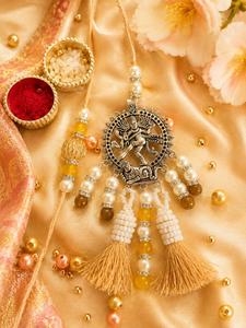 Ensemble de Rakhi traditionnel de créateur avec perles, pompons et décorations festives pour les cadeaux de Diwali - Product Image 4