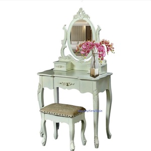 Vanité française élégante de style héritage avec miroir Vanités de maquillage classiques durables pour les espaces de vie Utilisation en appartement Hôtel - Product Image 2