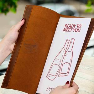 Porta Menús de Cuero de Lujo para Restaurante o Cafetería, Libro de Menús, Logotipo Personalizado Disponible LMC-0078 - Product Image 1